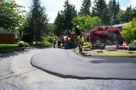 Driveway Snow Removal Preparation in Mount Clemens, MI